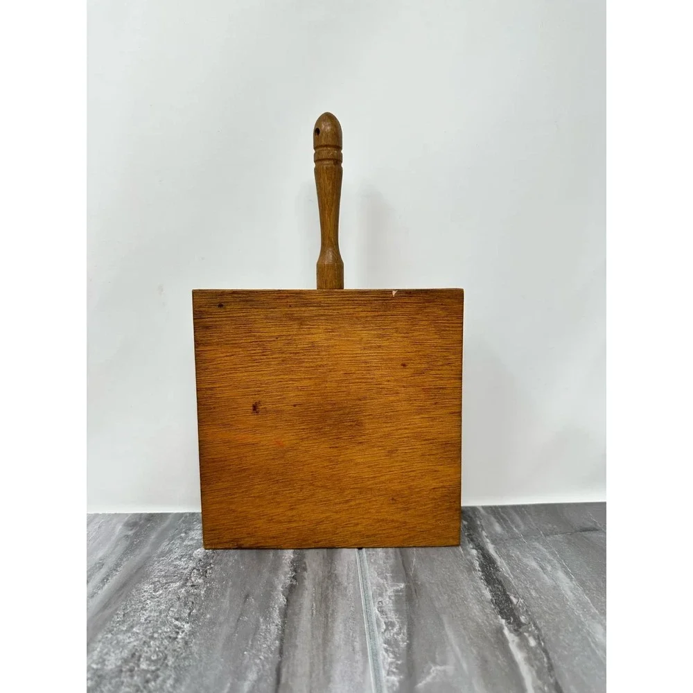 Enesco Ceramic Tile General Store‎ Scene Fredrick Elmiger 1960s Wood Hanger
